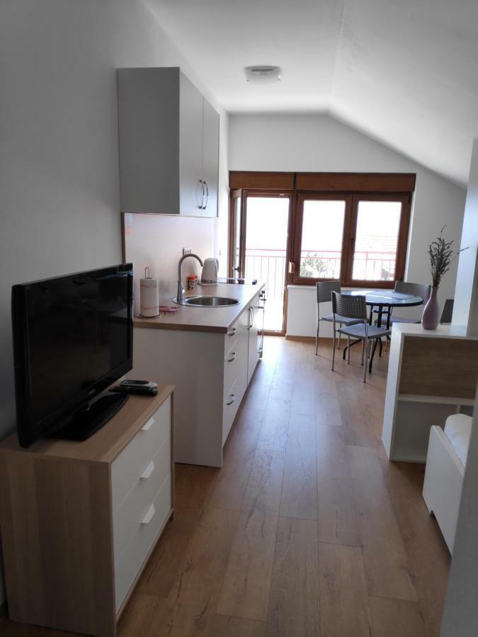 Apartman Anicic Podaca Exterior foto